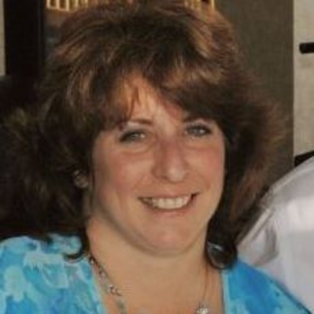 Meet your Posher, Adrienne